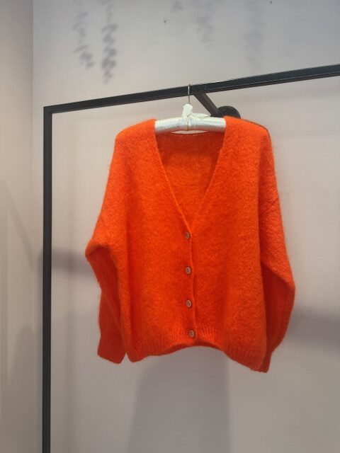 sweater orange